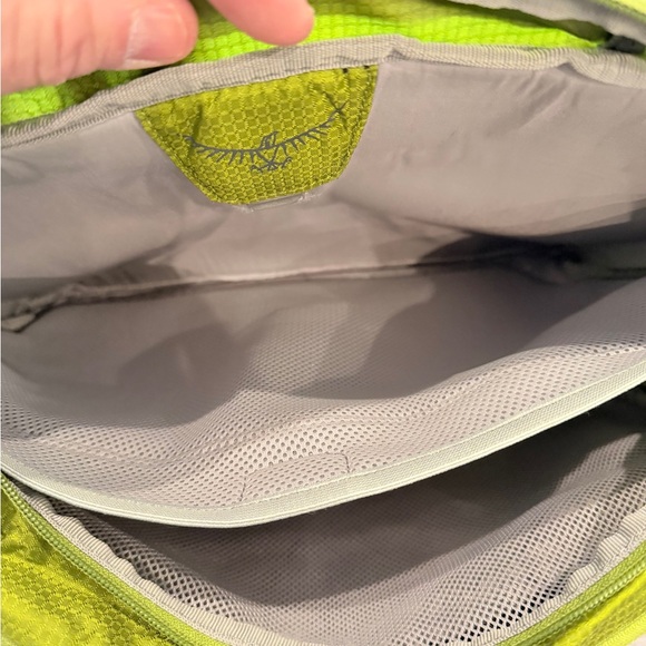 Osprey Lime and Black Messenger Bag - Picture 10 of 11